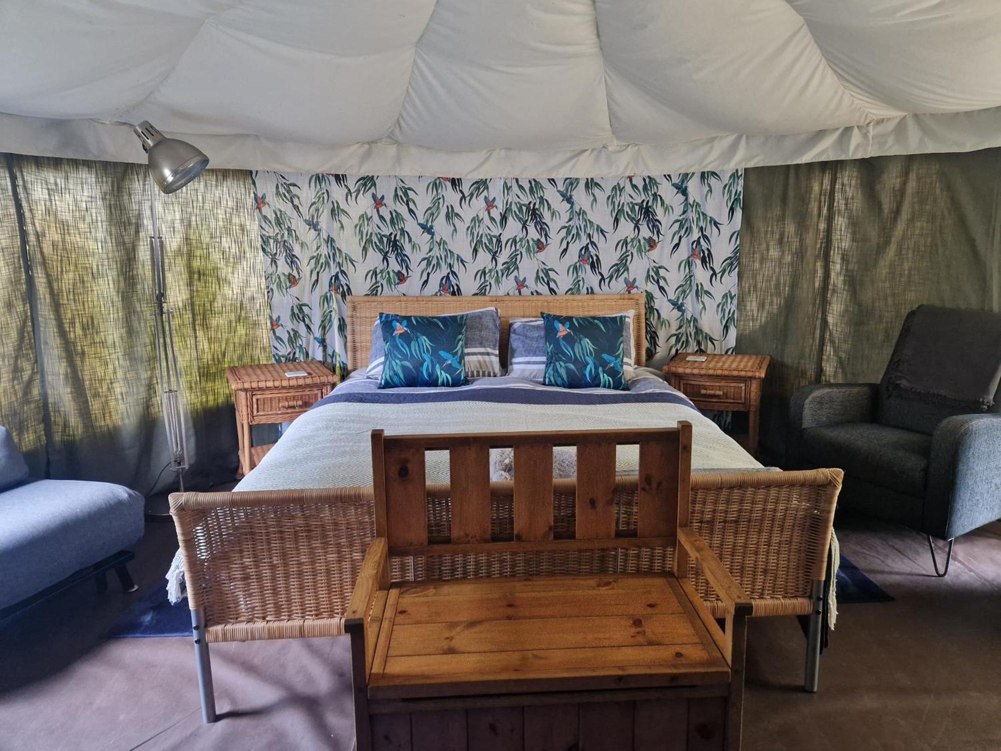 Wigginton  The Little Hide - Adult Only Camping Pods מראה חיצוני תמונה